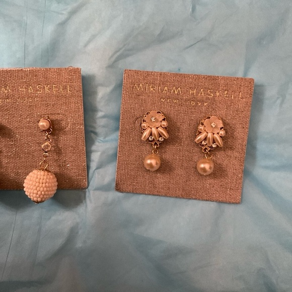 2 Miriam Haskell Drop Dangle Earrings-Seed Bead And Miriam Bows New​​ - Picture 3 of 13